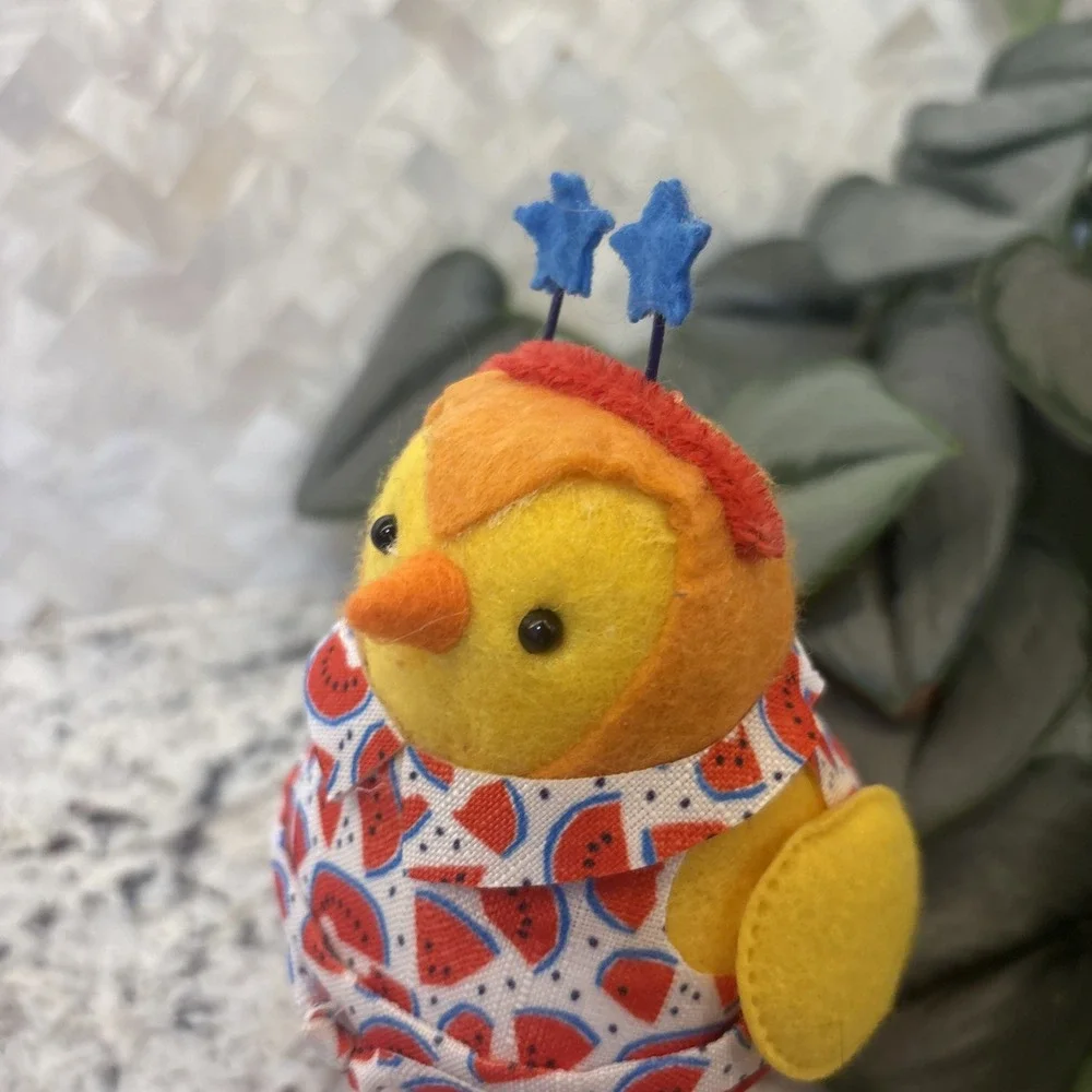 Mellie Bird Figurine 2023 Target Summer Featherly Friends Sun Squad Watermelon S
